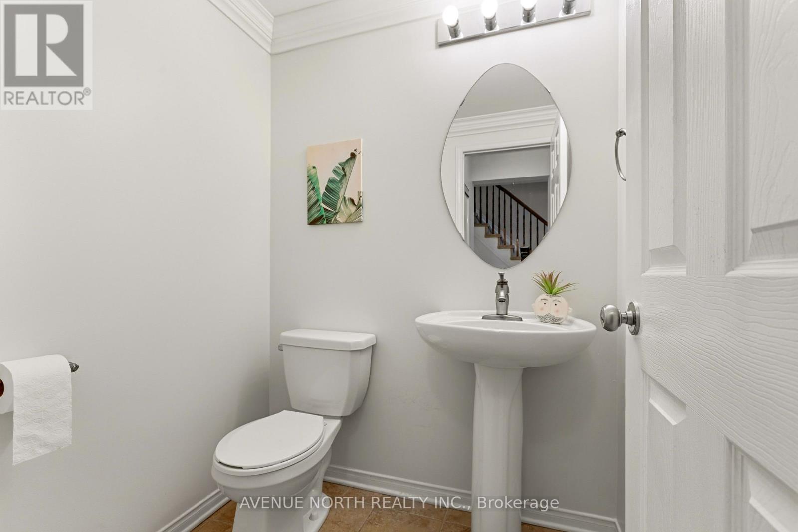 402 Ashbourne Crescent, Ottawa, Ontario  K2J 0H7 - Photo 5 - X12977318