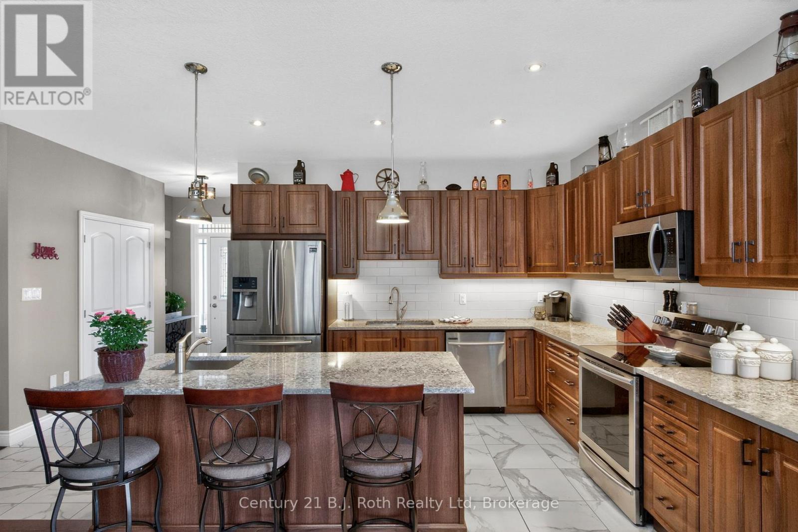 9 Charlie Rawson Boulevard, Tay, Ontario  L0K 2A0 - Photo 12 - S12996870