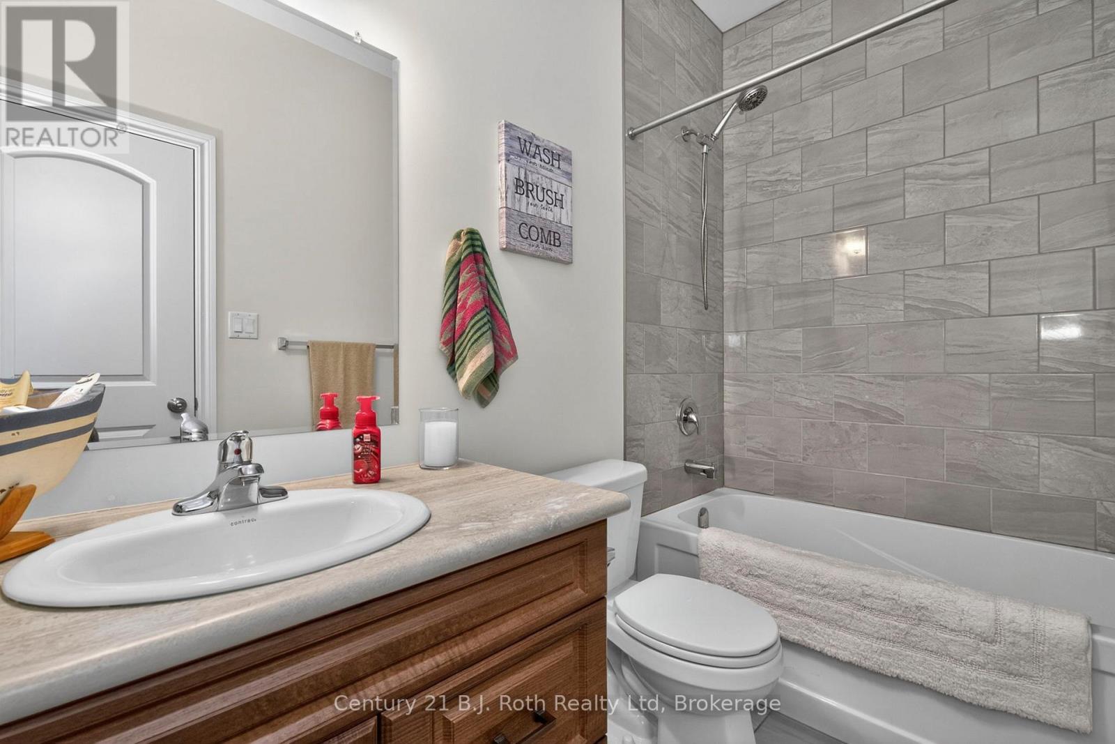 9 Charlie Rawson Boulevard, Tay, Ontario  L0K 2A0 - Photo 26 - S12996870