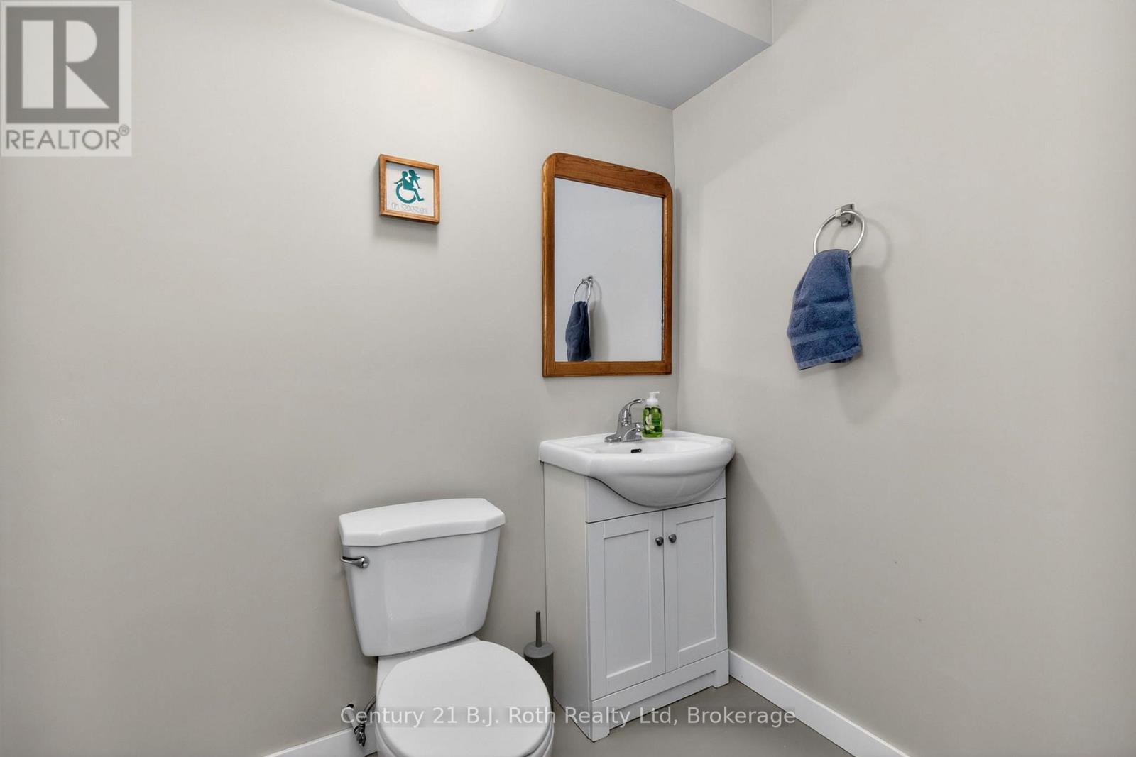 9 Charlie Rawson Boulevard, Tay, Ontario  L0K 2A0 - Photo 35 - S12996870