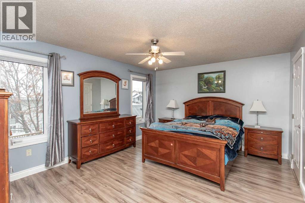 34 Iron Wolf Ridge, Lacombe, Alberta  T4L 2K2 - Photo 13 - A2289911