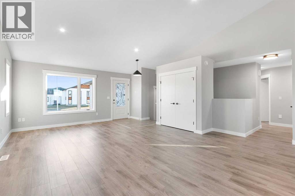 3422 Victory Way, Olds, Alberta  T4H 0E4 - Photo 8 - A2267124