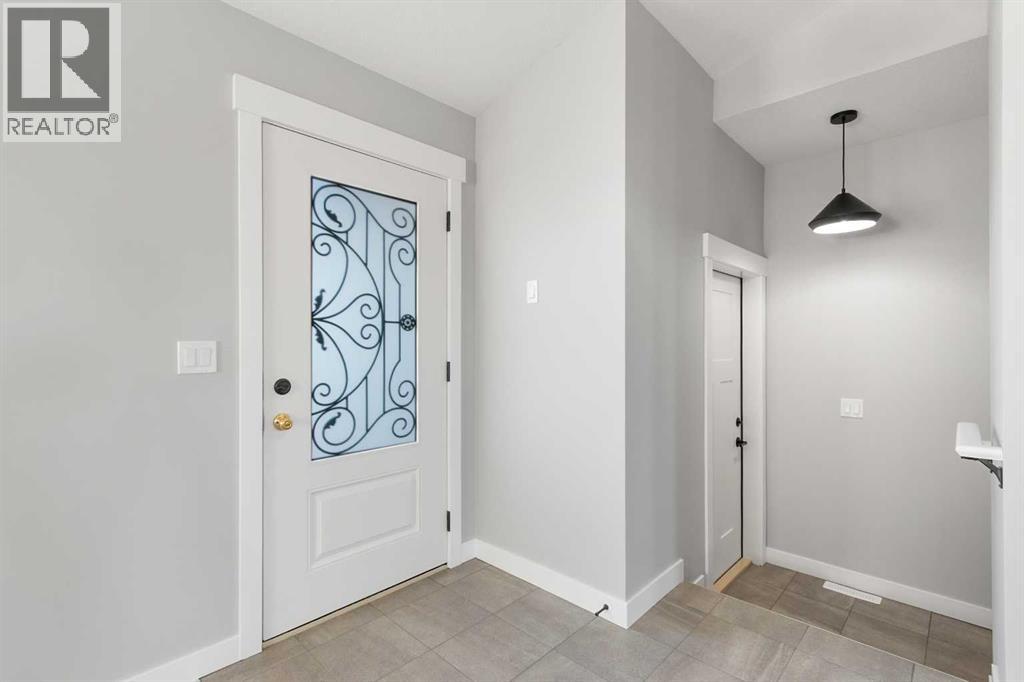 3422 Victory Way, Olds, Alberta  T4H 0E4 - Photo 6 - A2267124