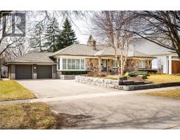 262 OAKWOOD Crescent, Oakville, Ontario