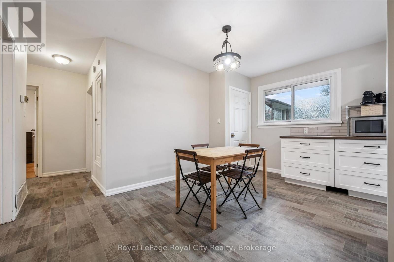 12 Del Mar Boulevard, Guelph, Ontario  N1E 2K8 - Photo 11 - X12996848