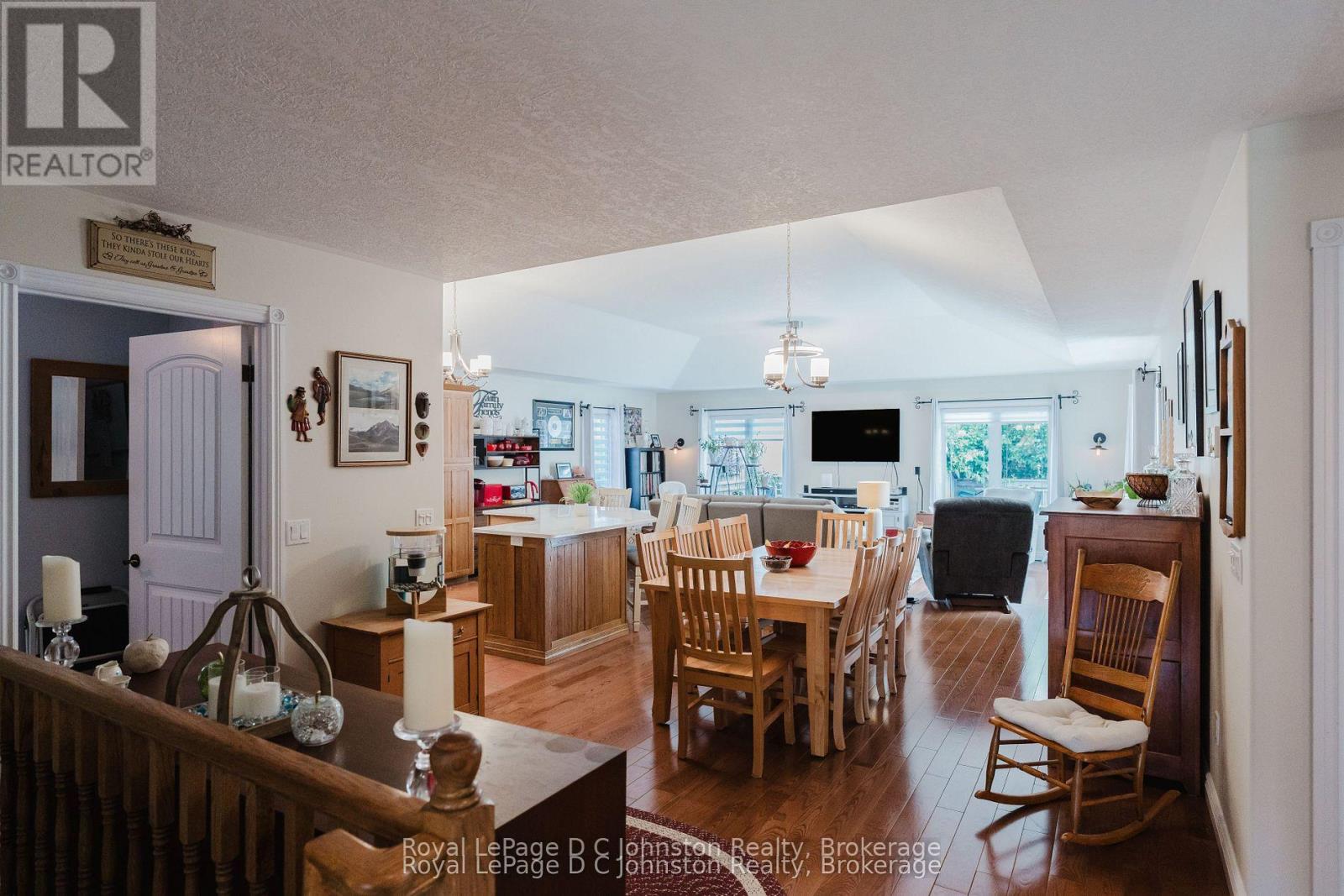 477 Buckby Lane, Saugeen Shores, Ontario  N0H 2C1 - Photo 10 - X12996942