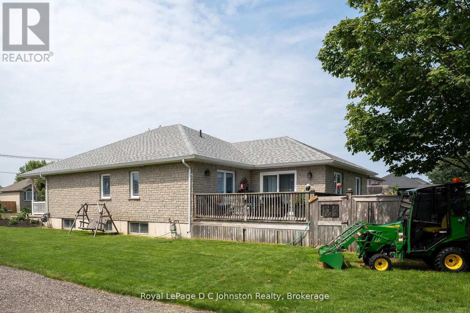477 Buckby Lane, Saugeen Shores, Ontario  N0H 2C1 - Photo 37 - X12996942