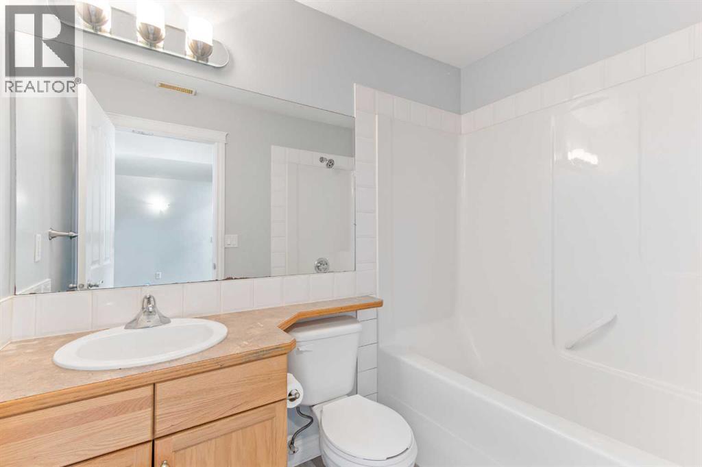 204, 4833 52 Street, Olds, Alberta  T4H 1G2 - Photo 21 - A2291386