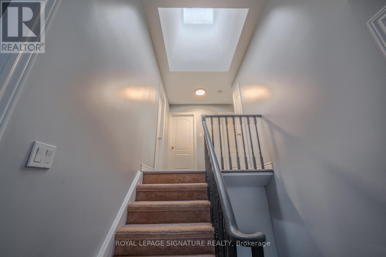 (Upper) - 2111 Lynn Heights Drive, Pickering, Ontario  L1X 2S1 - Photo 13 - E12993630