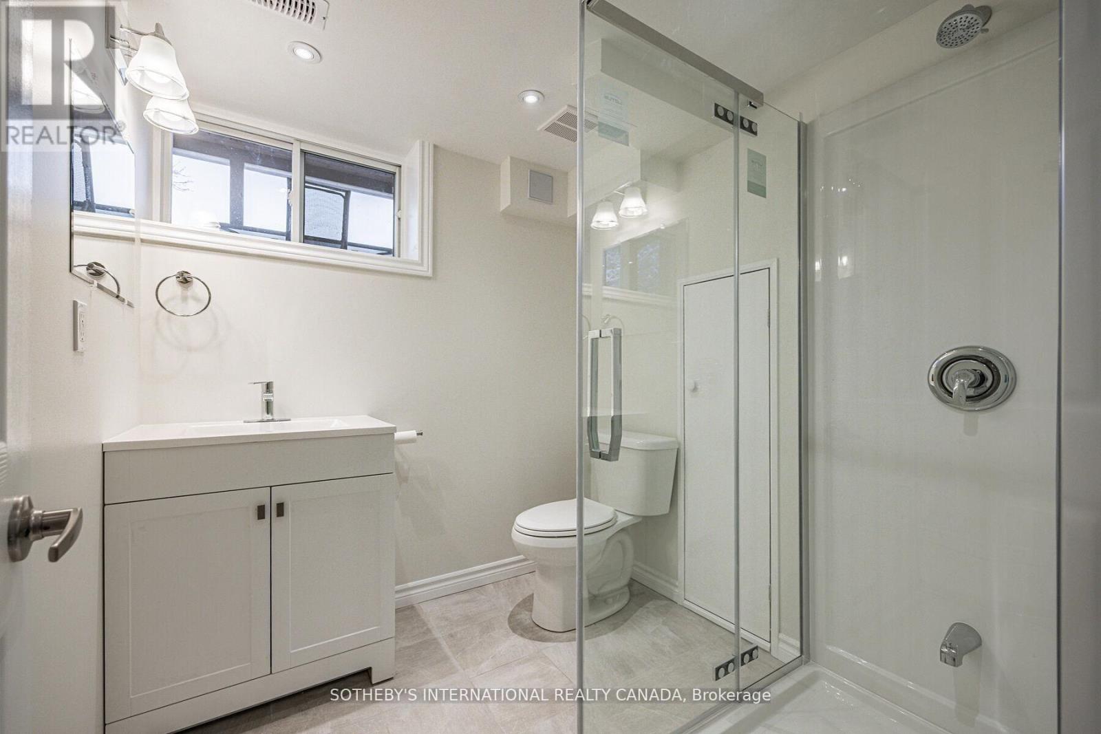 Basement - 1063 Bedford Avenue, Burlington, Ontario  L7T 2K4 - Photo 11 - W12797150