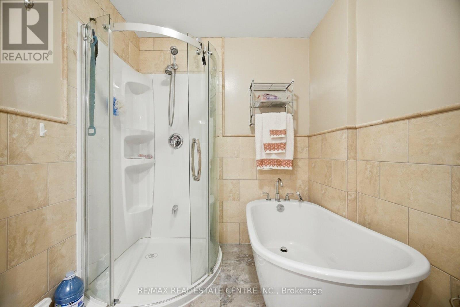 4616 Owl Circle, Mississauga, Ontario  L4Z 2P9 - Photo 25 - W12995272