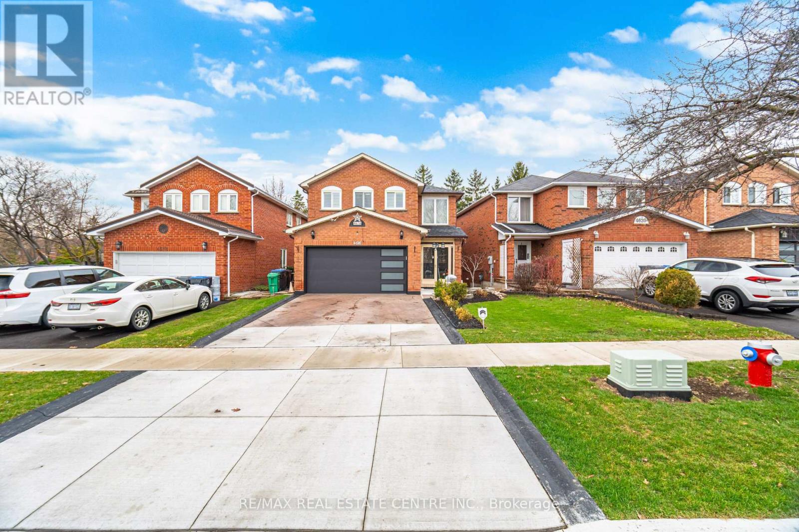 4616 Owl Circle, Mississauga, Ontario  L4Z 2P9 - Photo 6 - W12995272
