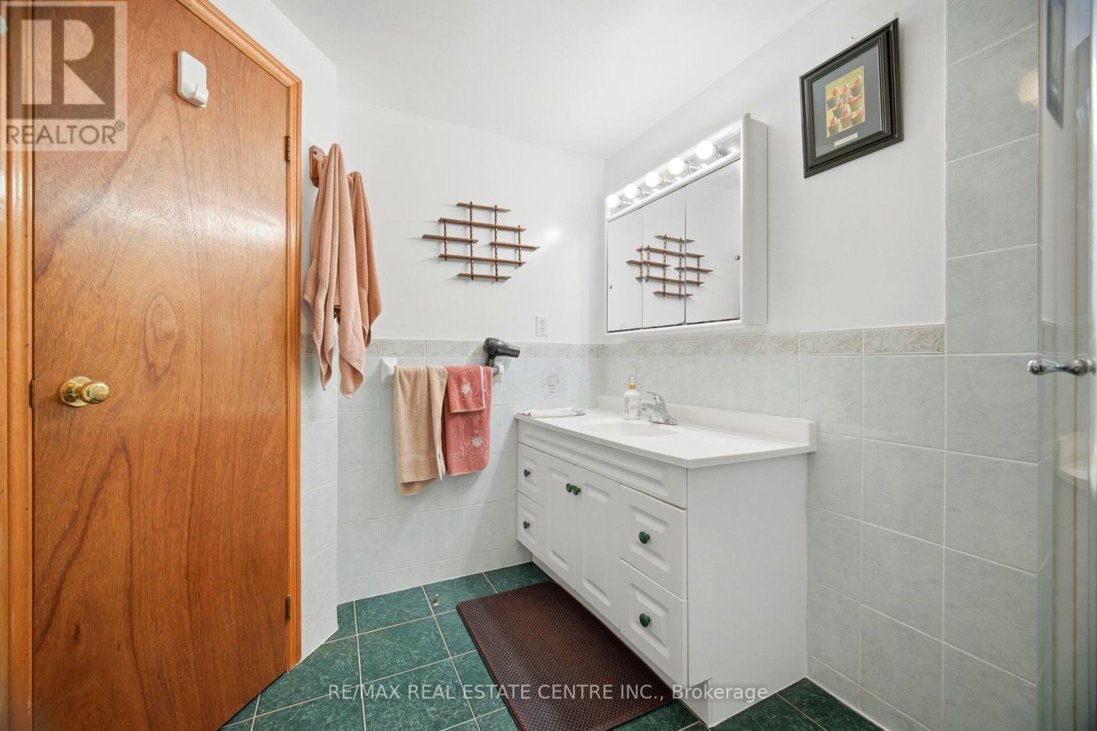 4616 Owl Circle, Mississauga, Ontario  L4Z 2P9 - Photo 40 - W12995272