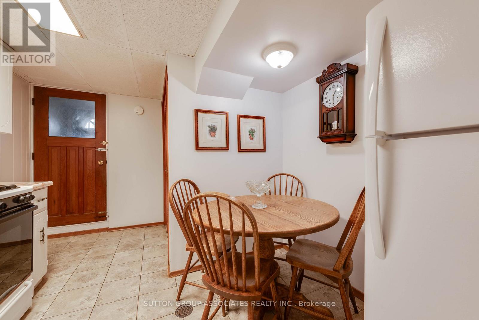 299 Wychwood Avenue, Toronto, Ontario M6C 2T6 - Photo 29 - C12996826