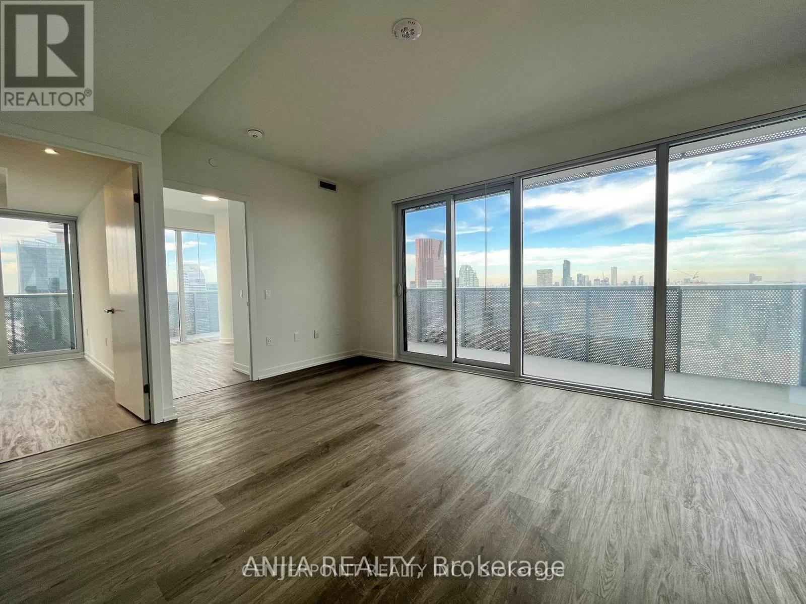 6201 - 55 Cooper Street, Toronto, Ontario  M5E 0G1 - Photo 4 - C12996856