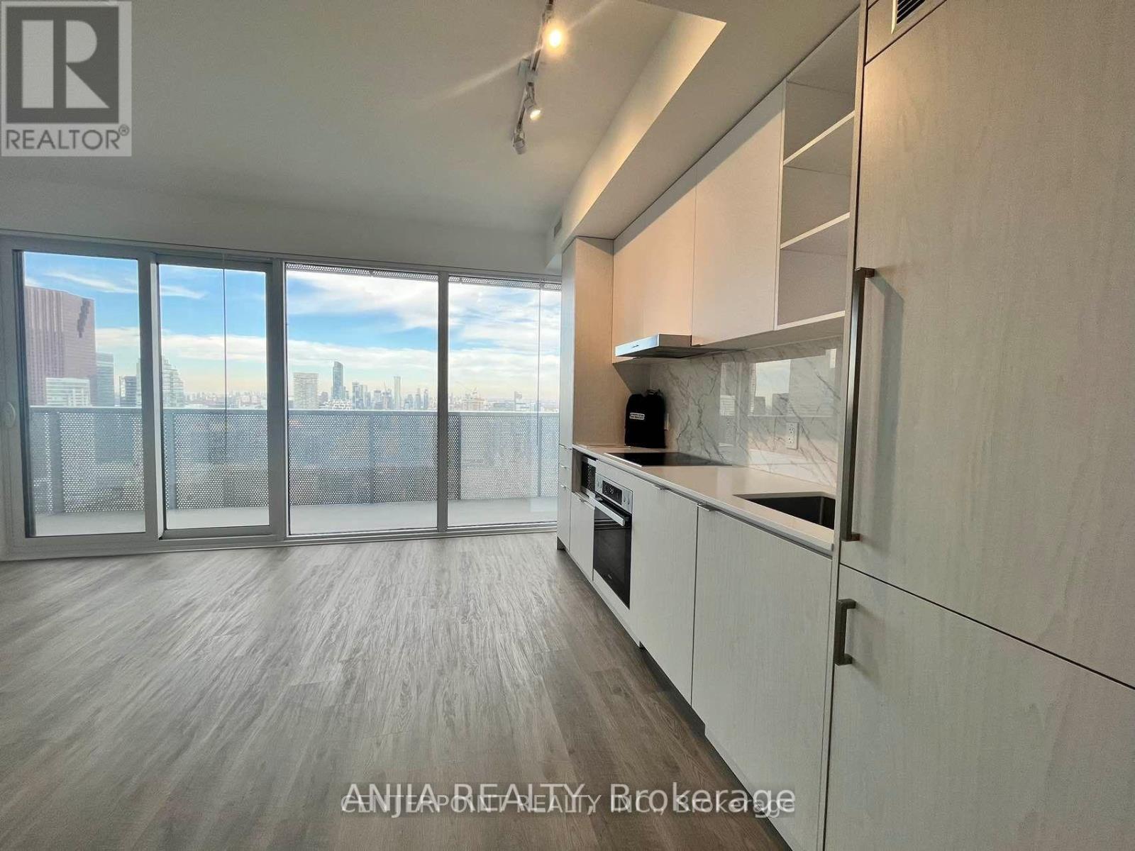 6201 - 55 Cooper Street, Toronto, Ontario  M5E 0G1 - Photo 6 - C12996856