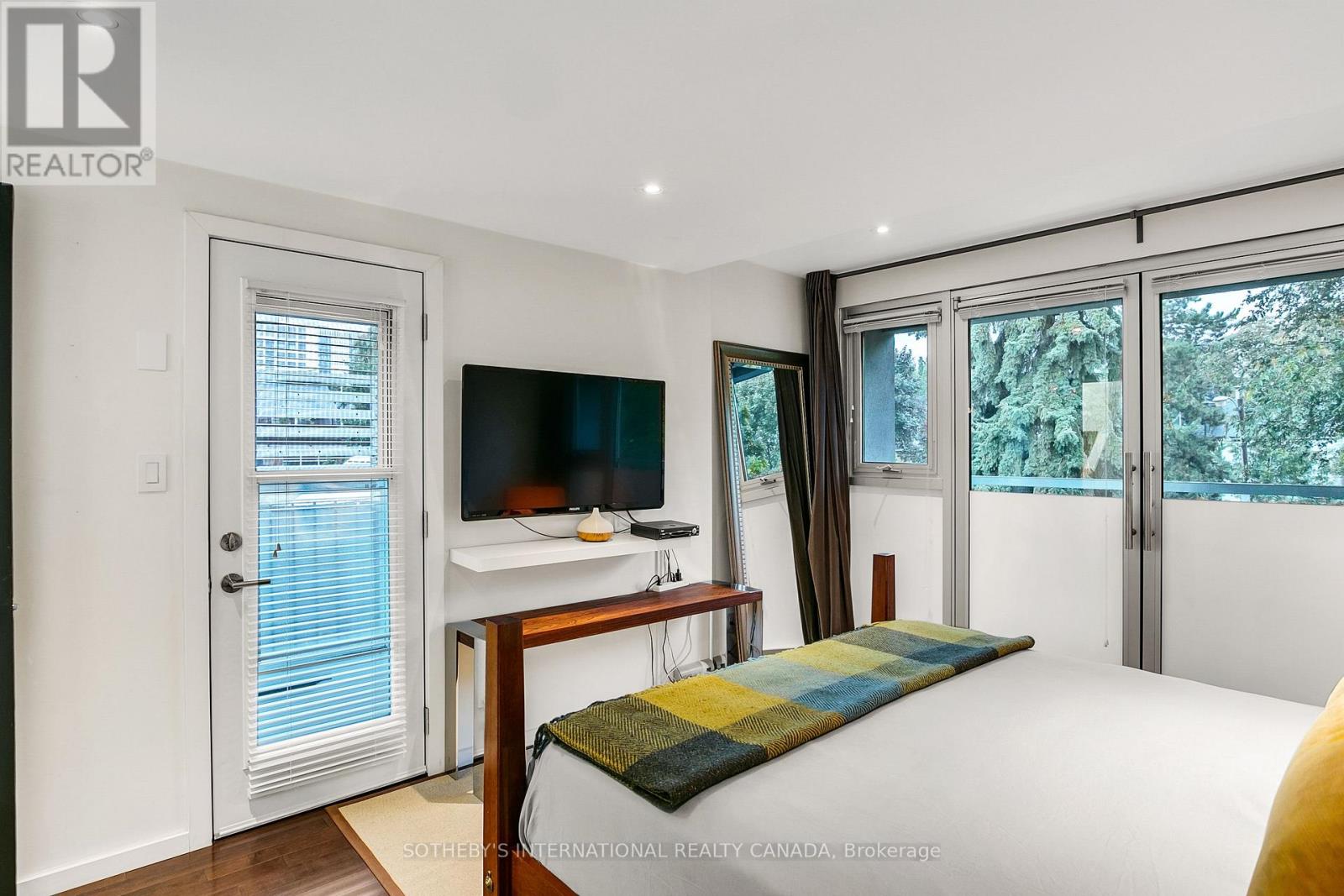 30 Sword Street, Toronto, Ontario  M5A 3N2 - Photo 33 - C12996862