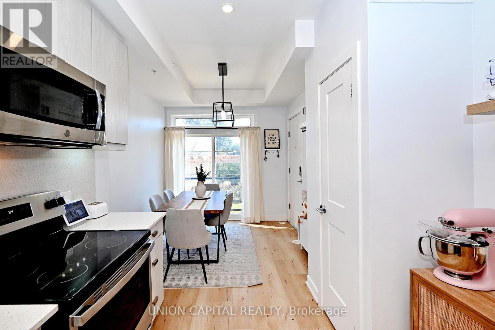 39 - 57 Finch Avenue W, Toronto, Ontario  M2K 0K9 - Photo 11 - C12996880