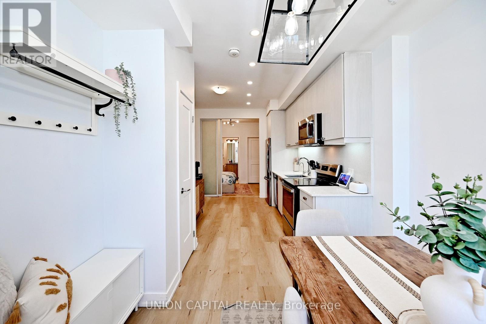 39 - 57 Finch Avenue W, Toronto, Ontario  M2K 0K9 - Photo 4 - C12996880