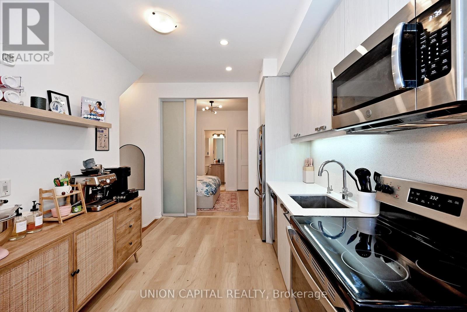 39 - 57 Finch Avenue W, Toronto, Ontario  M2K 0K9 - Photo 5 - C12996880