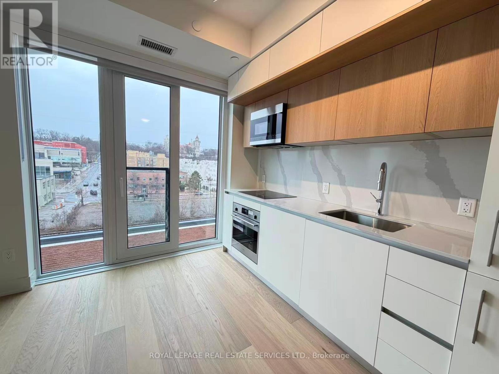 609 - 322 Dupont Street, Toronto, Ontario  M5R 0E3 - Photo 4 - C12996898