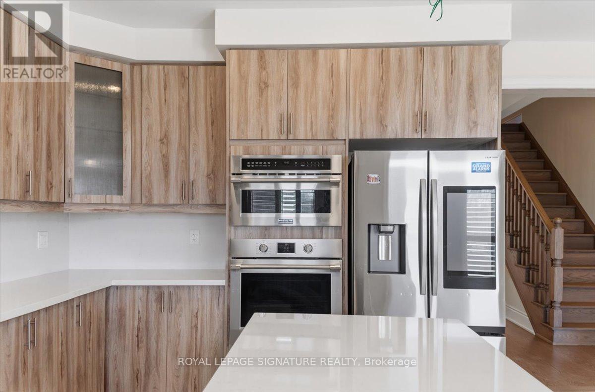 81 Attwater Drive, Cambridge, Ontario  N1R 5S2 - Photo 8 - X12994668