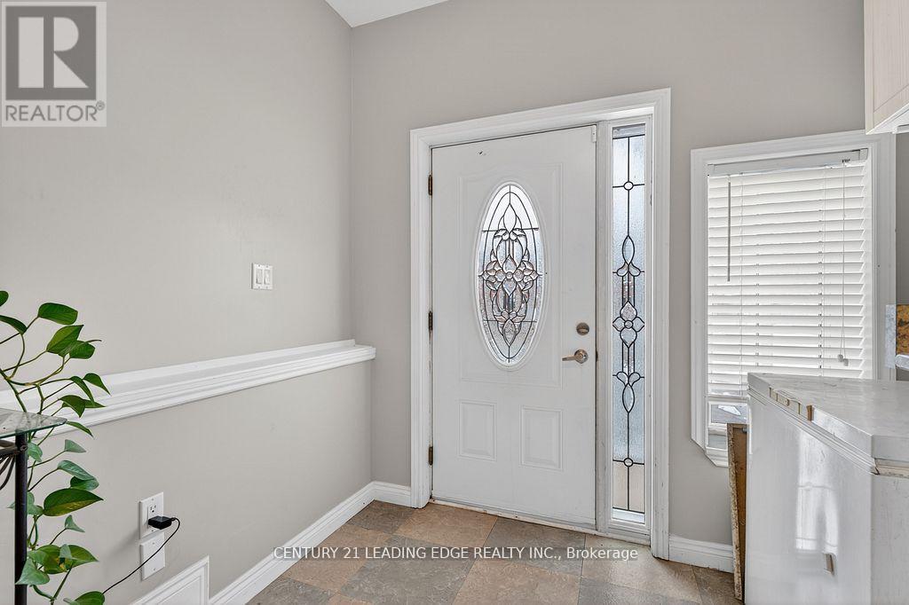 56 Ivory Court, Clarington, Ontario  L1C 5C1 - Photo 33 - E12996882