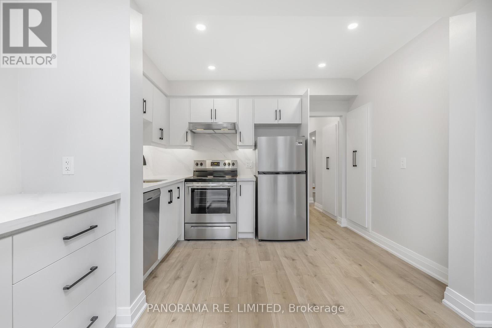 140 Wolfrey Avenue, Toronto, Ontario  M4K 1L3 - Photo 11 - E12996886