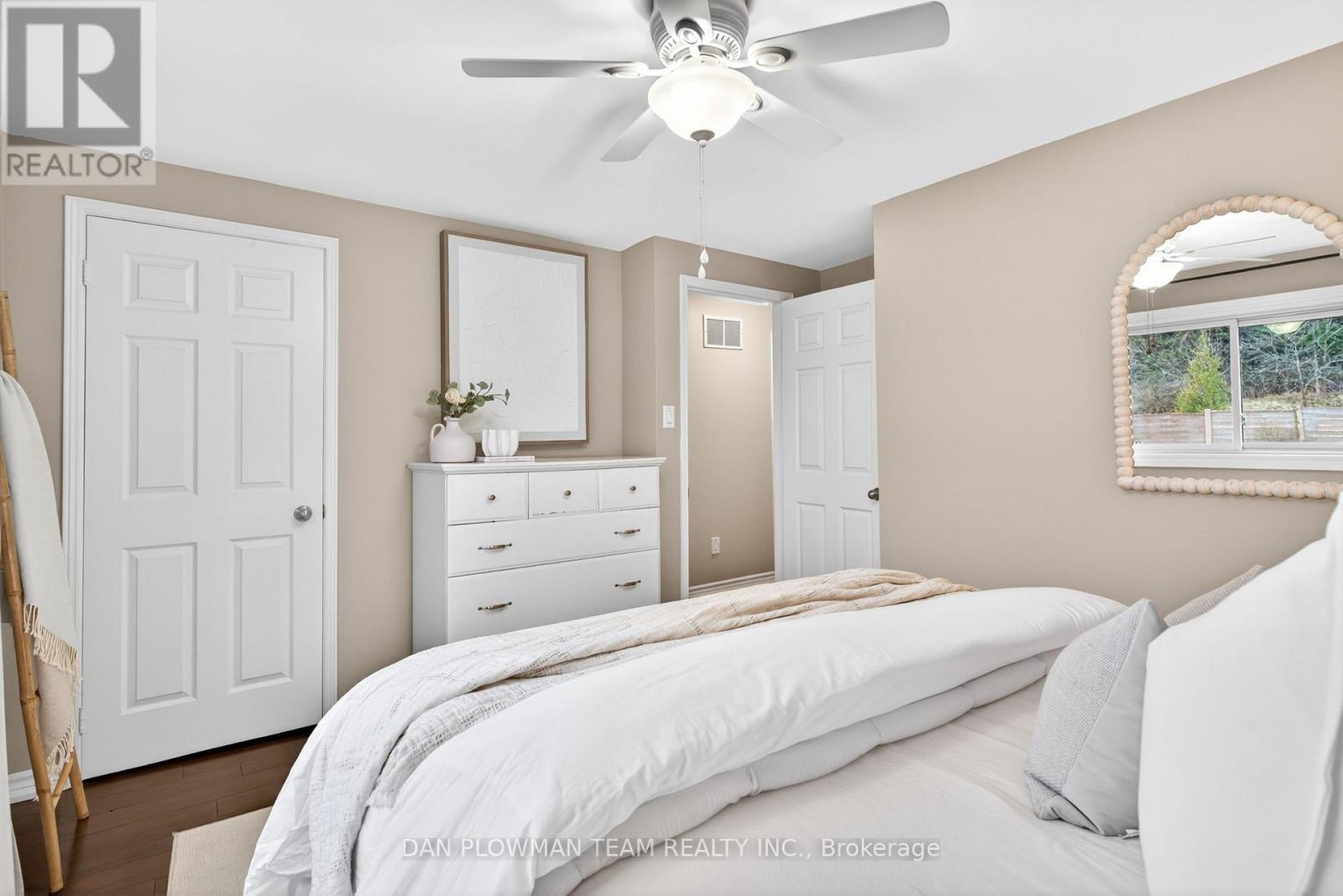 649 Dunn Crescent, Pickering, Ontario  L1W 3T4 - Photo 24 - E12996938