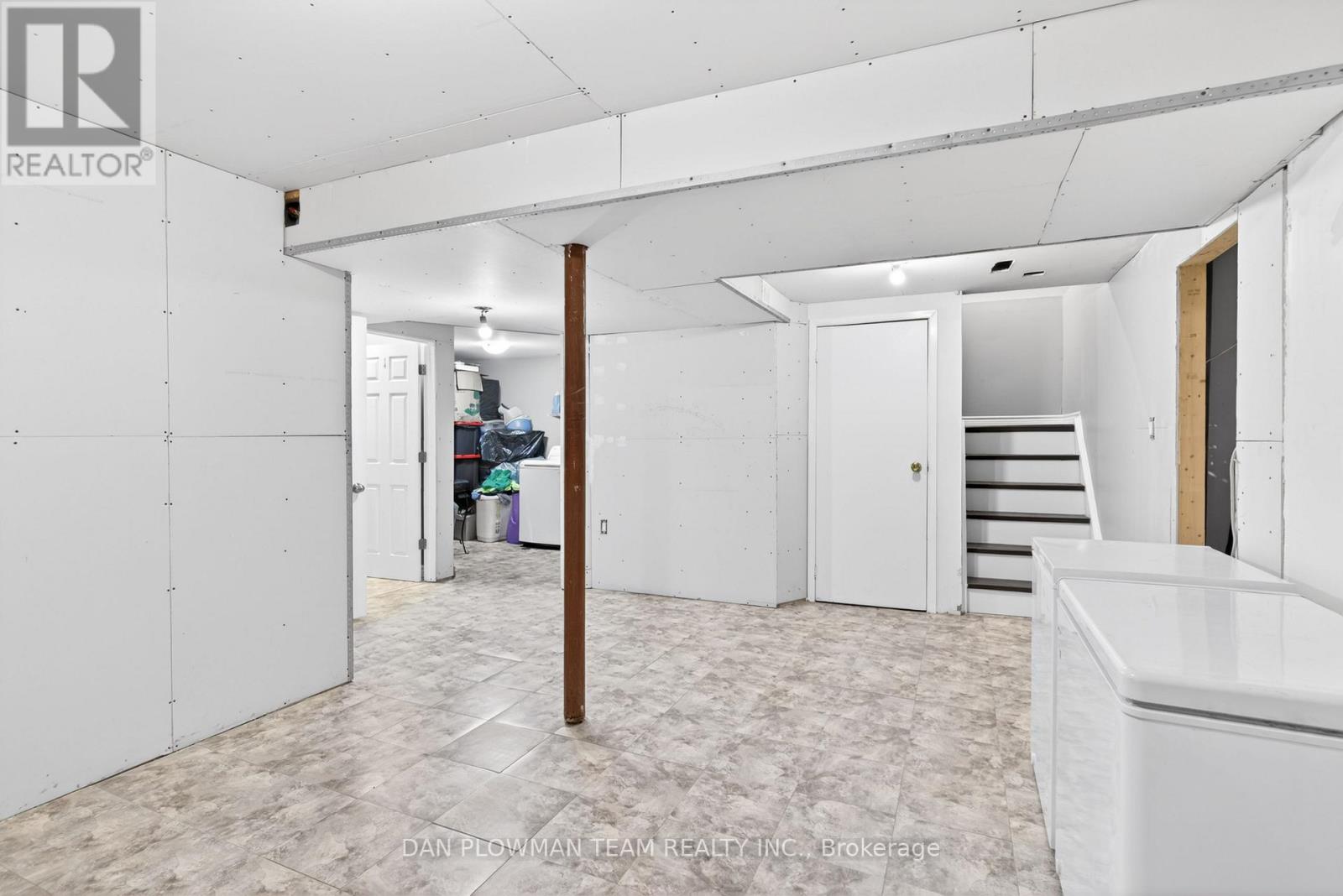 649 Dunn Crescent, Pickering, Ontario  L1W 3T4 - Photo 29 - E12996938