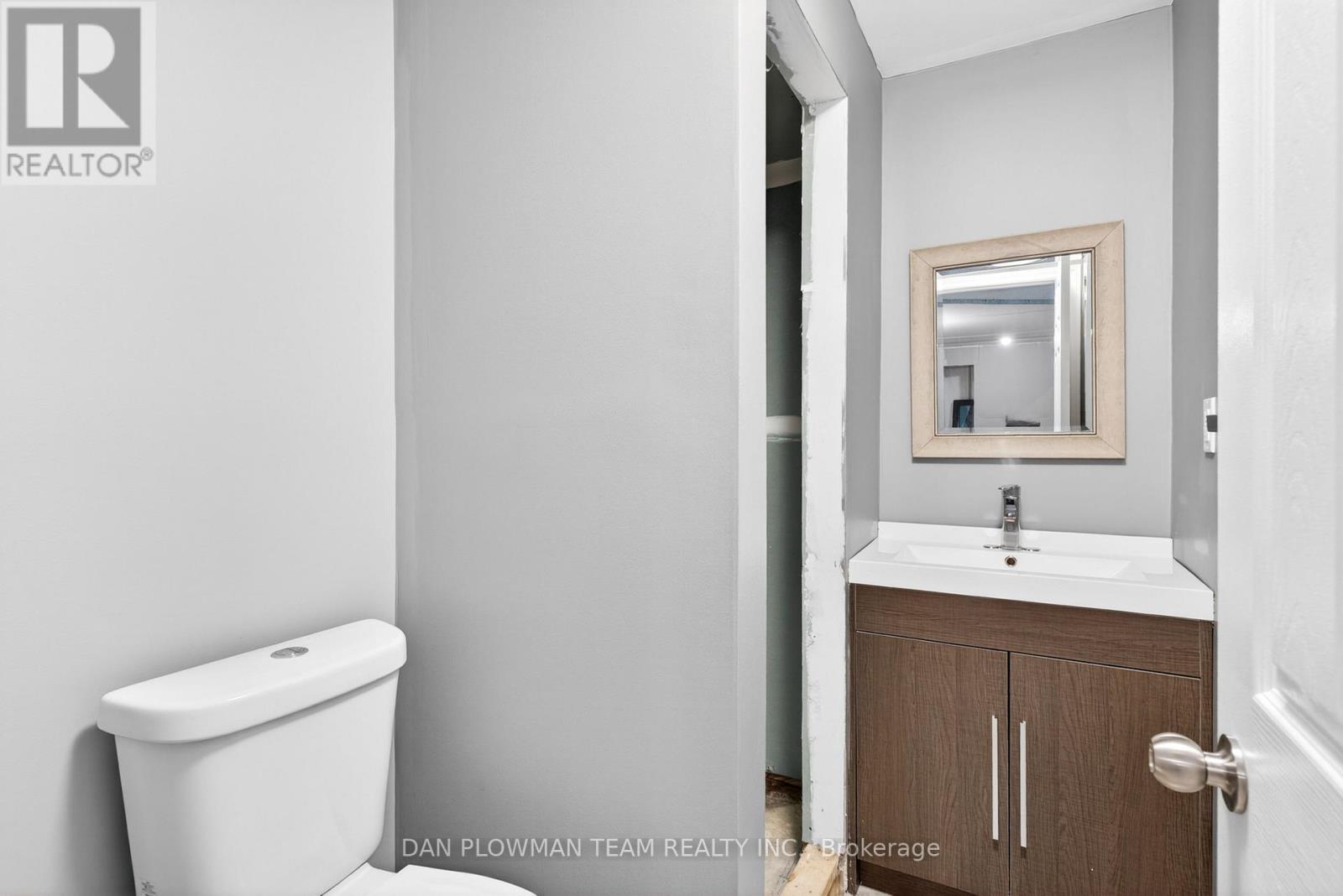 649 Dunn Crescent, Pickering, Ontario  L1W 3T4 - Photo 33 - E12996938