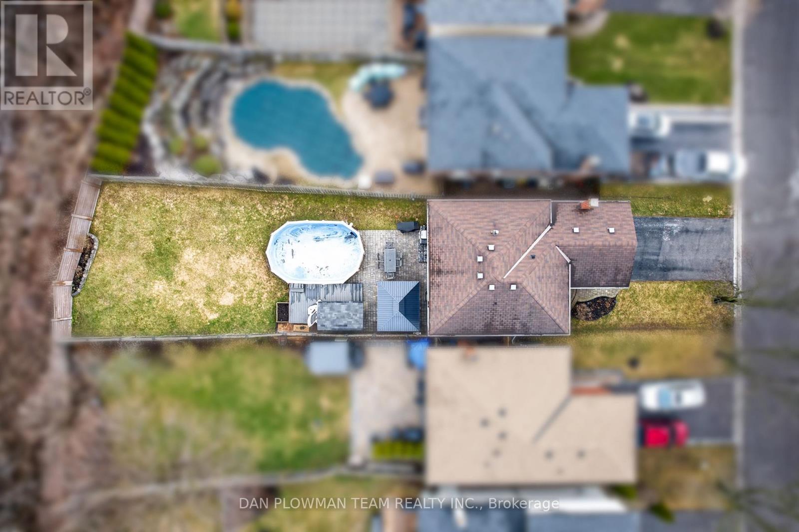 649 Dunn Crescent, Pickering, Ontario  L1W 3T4 - Photo 38 - E12996938