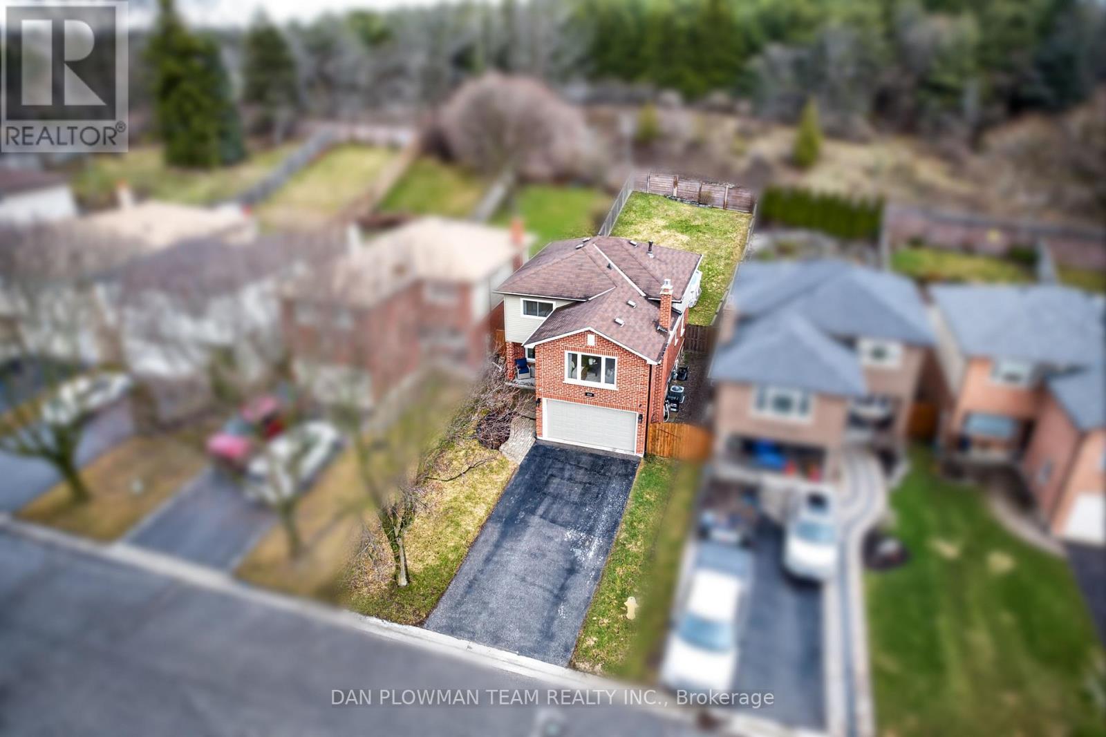 649 Dunn Crescent, Pickering, Ontario  L1W 3T4 - Photo 39 - E12996938