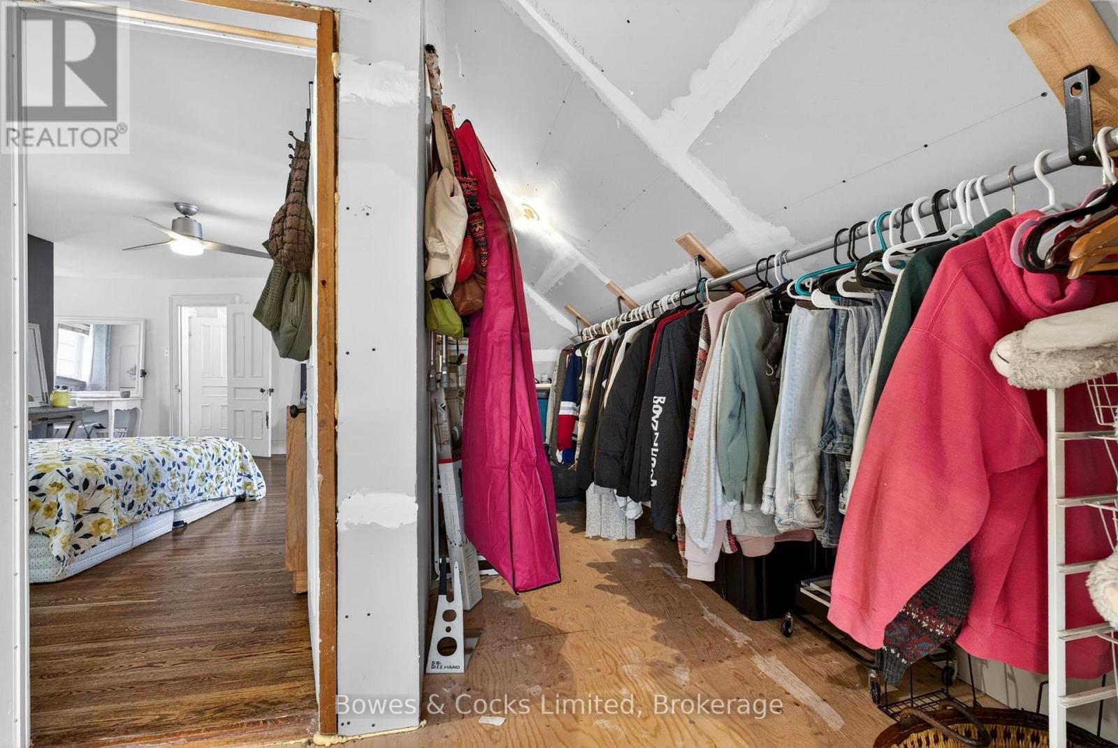 82 Queen Street, Selwyn, Ontario  K0L 2H0 - Photo 34 - X12994740