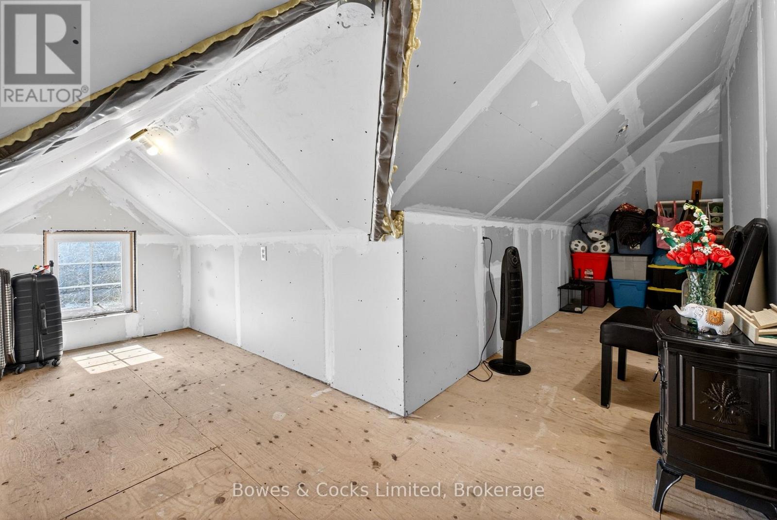 82 Queen Street, Selwyn, Ontario  K0L 2H0 - Photo 35 - X12994740