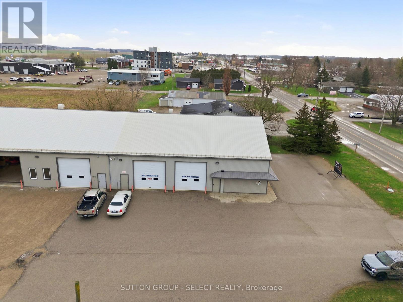 120 Thames Road W, South Huron, Ontario  N0M 1S3 - Photo 31 - X12930518