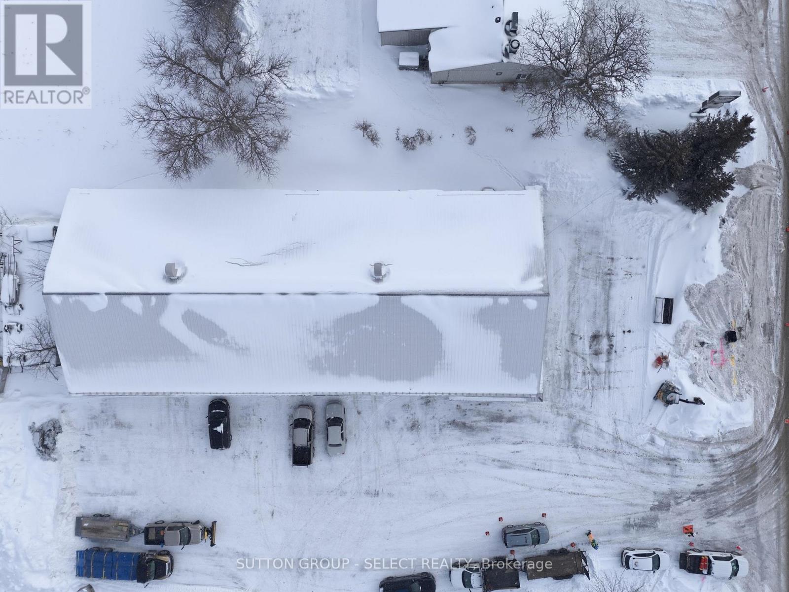 120 Thames Road W, South Huron, Ontario  N0M 1S3 - Photo 44 - X12930518