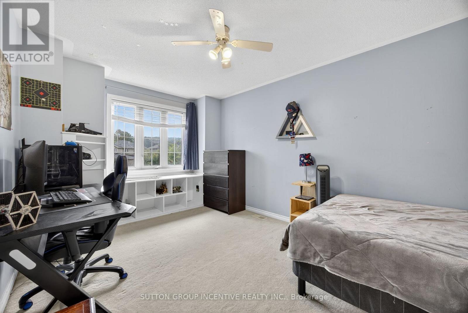 4 Dunnett Drive, Barrie, Ontario L4N 0H8 - Photo 14 - S12996902