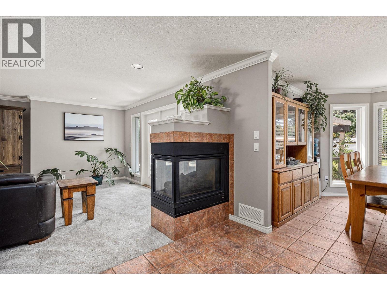 3925 Flower Court, Kelowna, British Columbia  V1W 4W2 - Photo 11 - 10383163