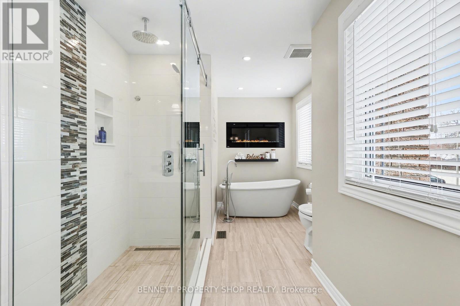 1476 Bourcier Drive, Ottawa, Ontario  K1E 3J8 - Photo 17 - X12925166