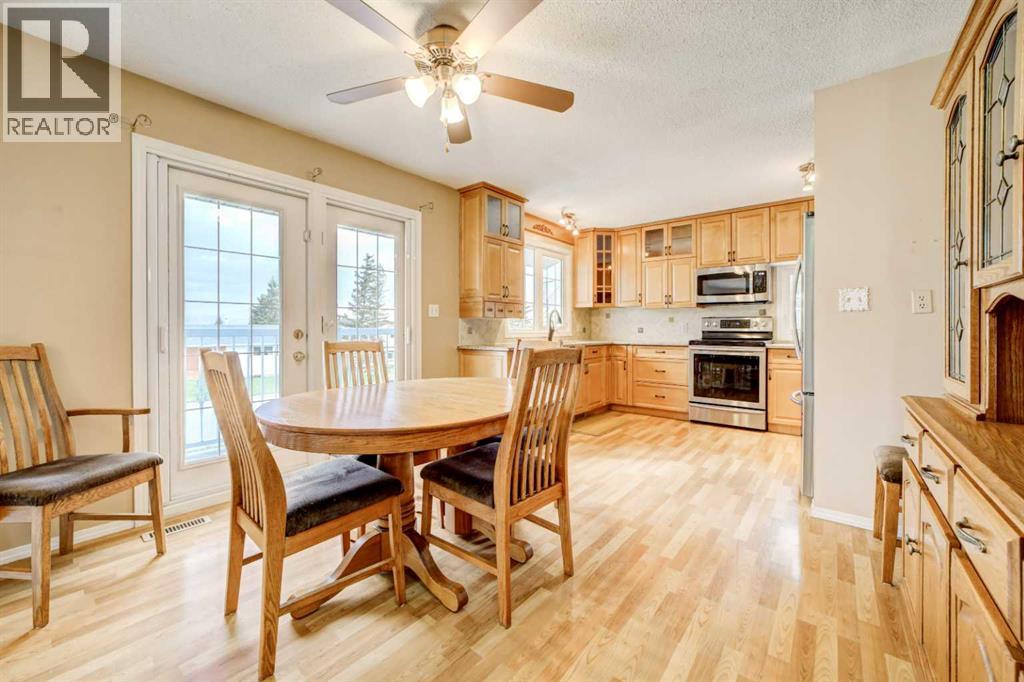 762 Lebel Street, Pincher Creek, Alberta  T0K 1W0 - Photo 7 - A2277520