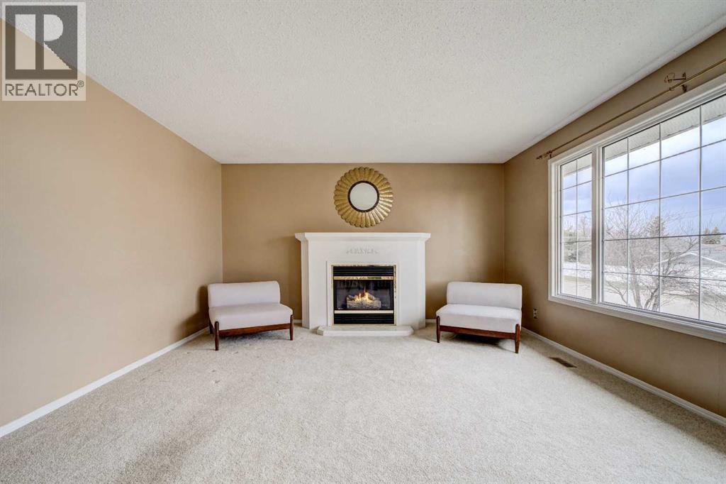 762 Lebel Street, Pincher Creek, Alberta  T0K 1W0 - Photo 5 - A2277520