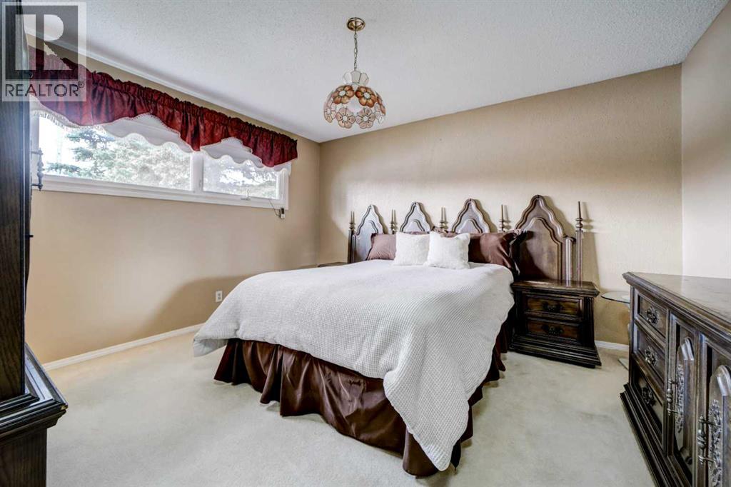 762 Lebel Street, Pincher Creek, Alberta  T0K 1W0 - Photo 13 - A2277520