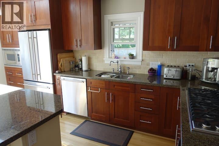 3400 W 18th Avenue, Vancouver, British Columbia  V6S 1A7 - Photo 9 - R3109693