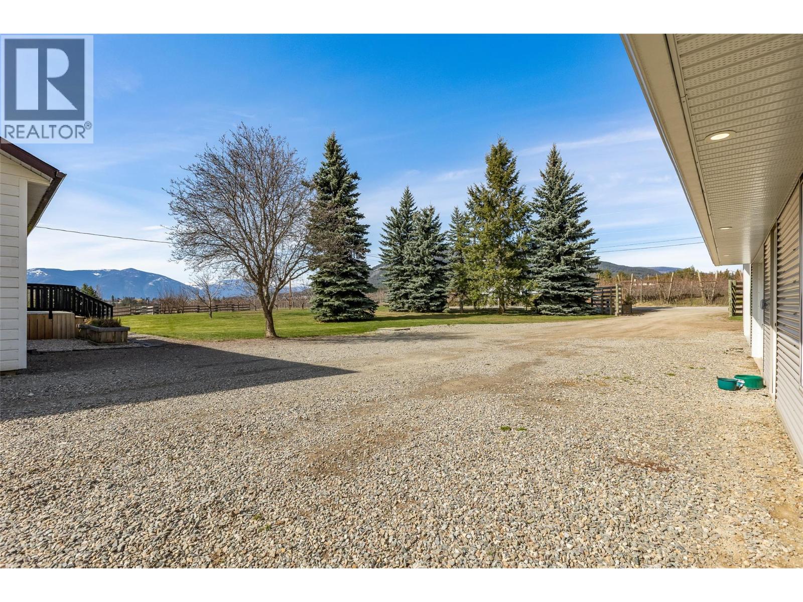 3955 46th Street, Creston, British Columbia  V0B 1C0 - Photo 54 - 10382241