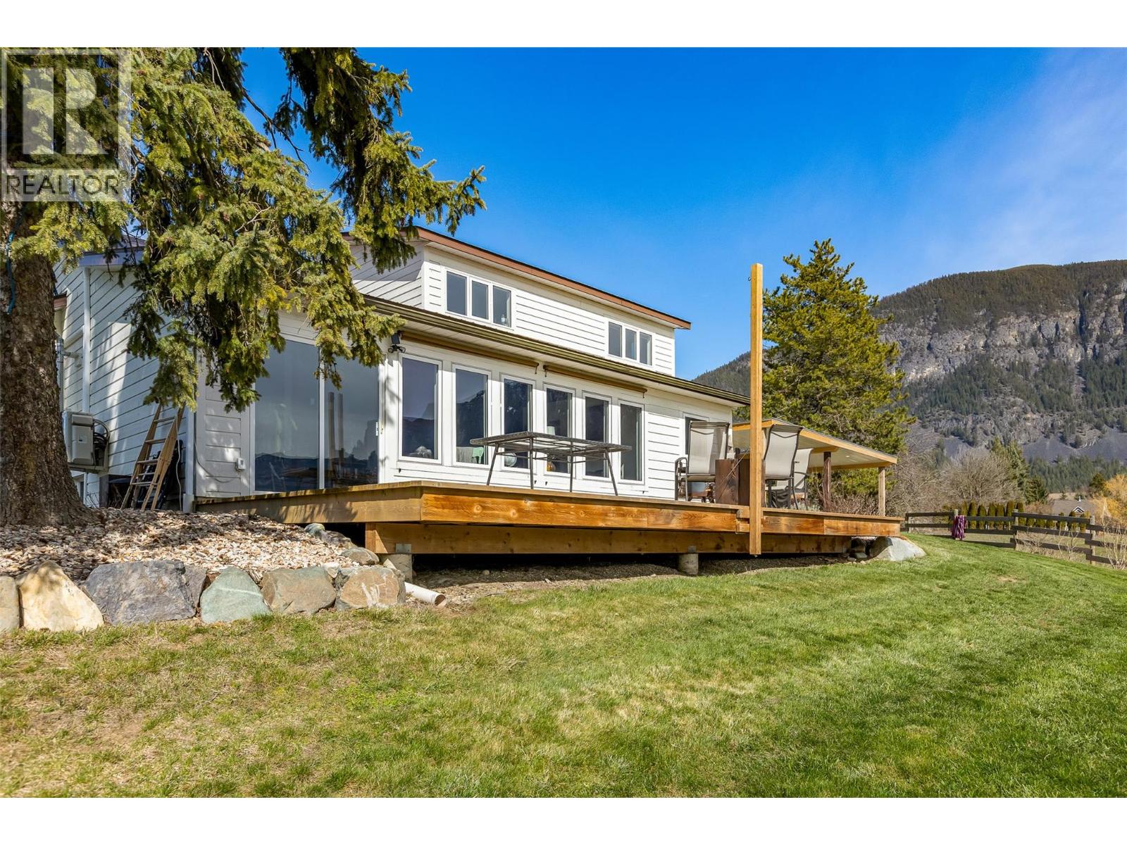 3955 46th Street, Creston, British Columbia  V0B 1C0 - Photo 48 - 10382241