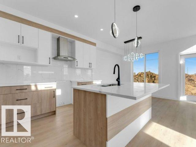 8514 Mayday Run Ru Sw, Edmonton, Alberta  T6X 1A2 - Photo 2 - E4482094