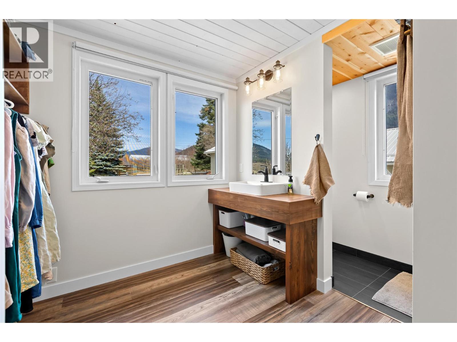 3955 46th Street, Creston, British Columbia  V0B 1C0 - Photo 30 - 10382241