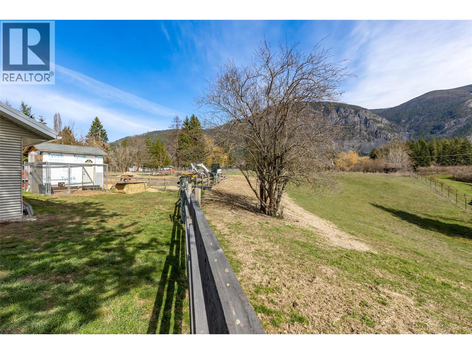 3955 46th Street, Creston, British Columbia  V0B 1C0 - Photo 60 - 10382241
