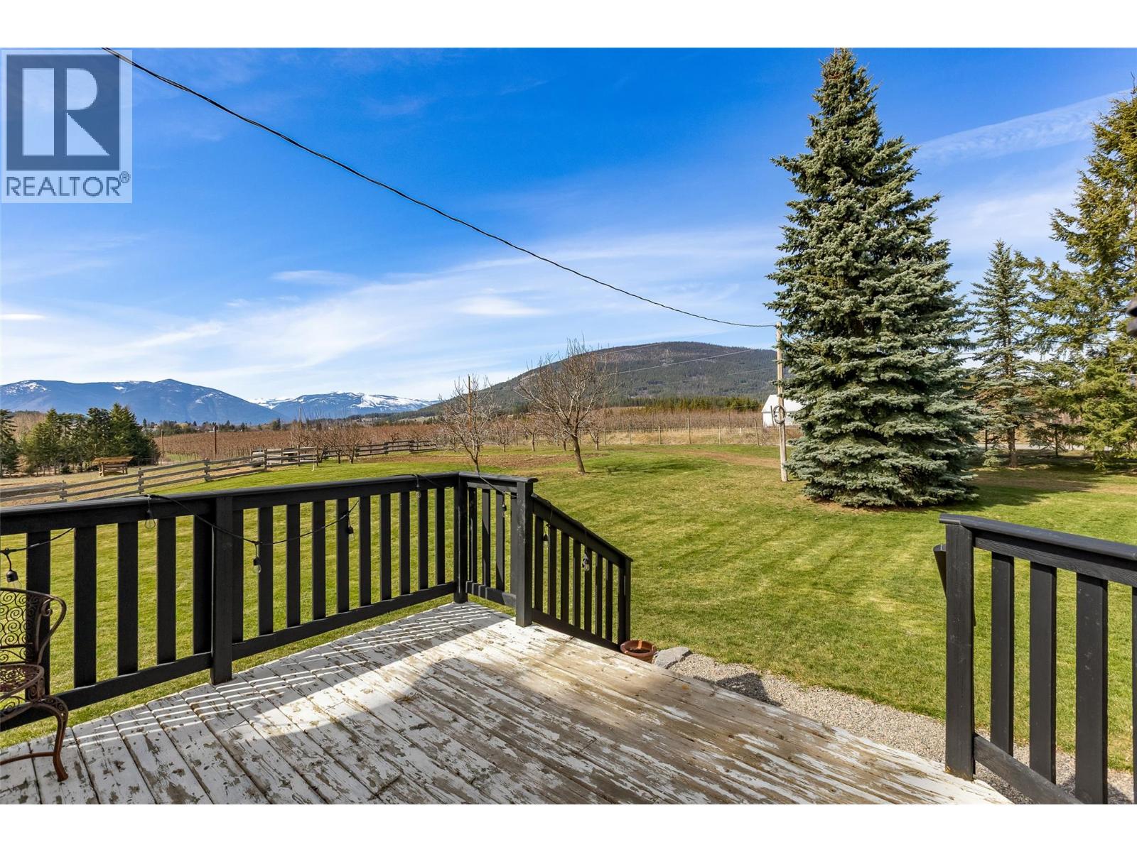 3955 46th Street, Creston, British Columbia  V0B 1C0 - Photo 4 - 10382241